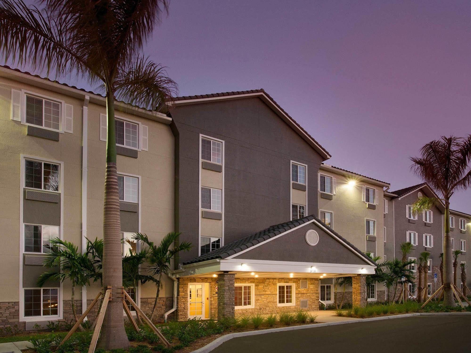 Extended Stay America Select Suites - Fort Lauderdale - Airport - West Davie Bagian luar foto